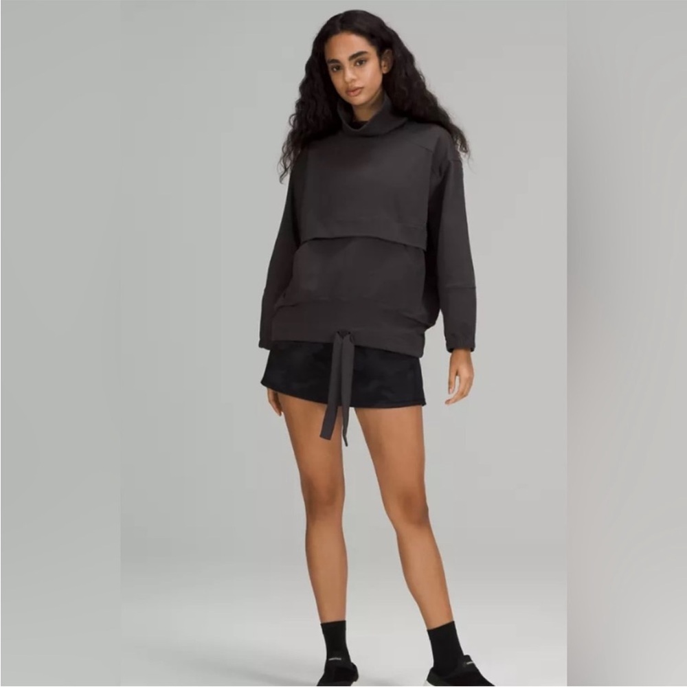 LULULEMON LA Packable pullover to pillow size M/L